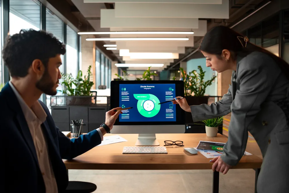 Digital customer engagement through AI and data analytics