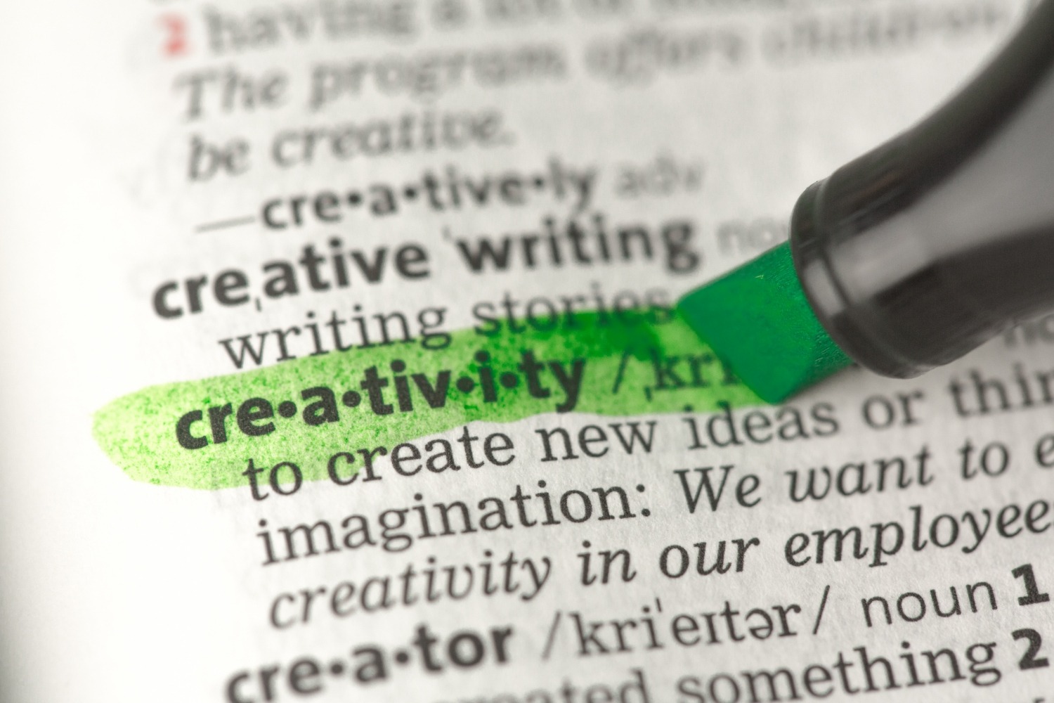 Unleashing Minds: The Art of Critical Thinking and Creative Writing